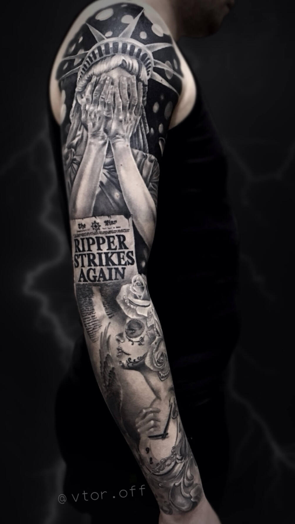 Untitled Igor Vtoroff | Full sleeve tattoo featuring weeping Statue of Liberty and Ripper Strikes Again newspaper. Custom Chicano realism, Torrevieja, Alicante, Spain.