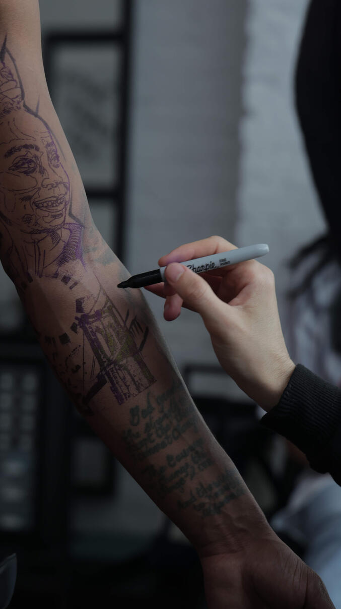 Untitled Tattooer Igor Vtoroff drawing custom freehand design.