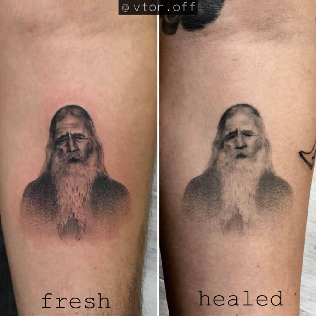 Untitled Igor Vtoroff | Fresh vs healed tattoo result comparison of a realistic Osho guru portrait. Delicate micro-realism black and grey, Torrevieja, Alicante, Spain.